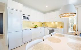 Apartment Tuomenkartano C4 iso huoneisto saunalla Kalajoki